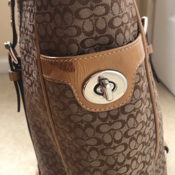 Coach Signature Jacquard Tan Canvas Leather Tote - Picture 5 of 6